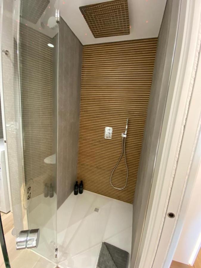 Luxurious Flat With Magical Sea View Apartment Марбеля Екстериор снимка